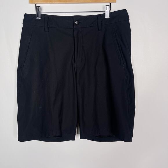 Lululemon Mens Size 34 Black Commission Shorts Zip Back Pocket Flat Front Chino - Picture 1 of 6
